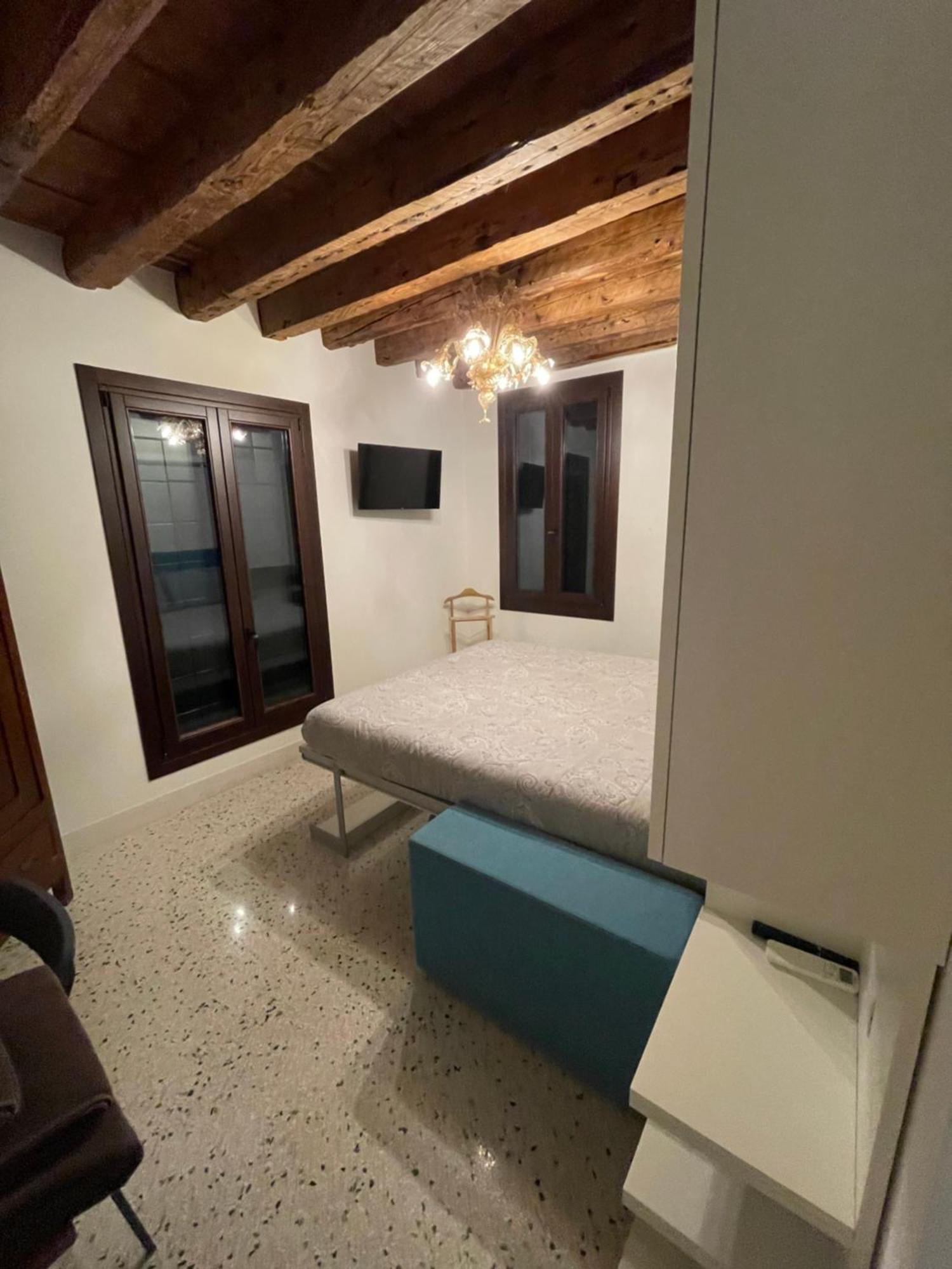 Remer Suites Venecia Habitación foto