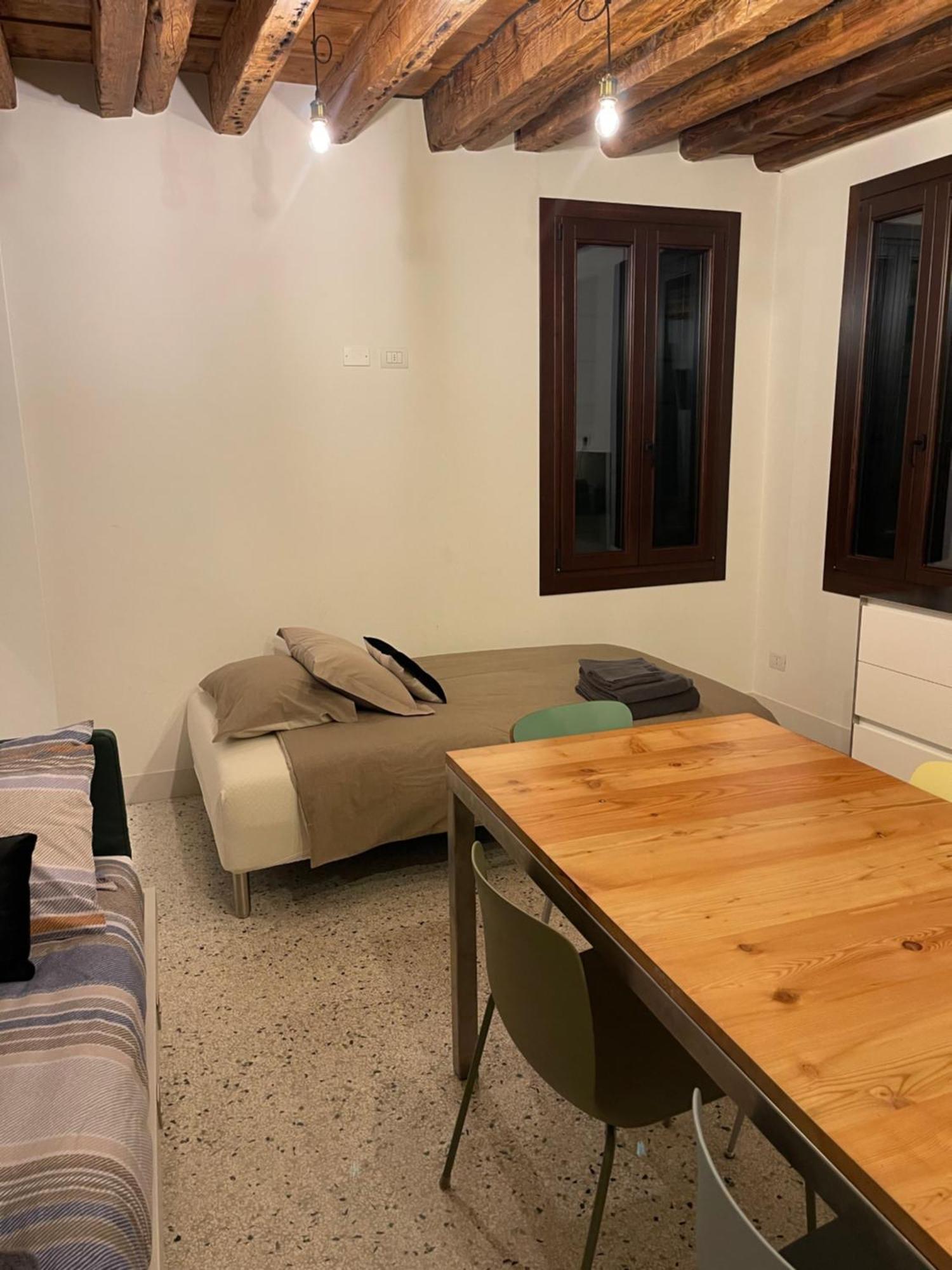 Remer Suites Venecia Habitación foto