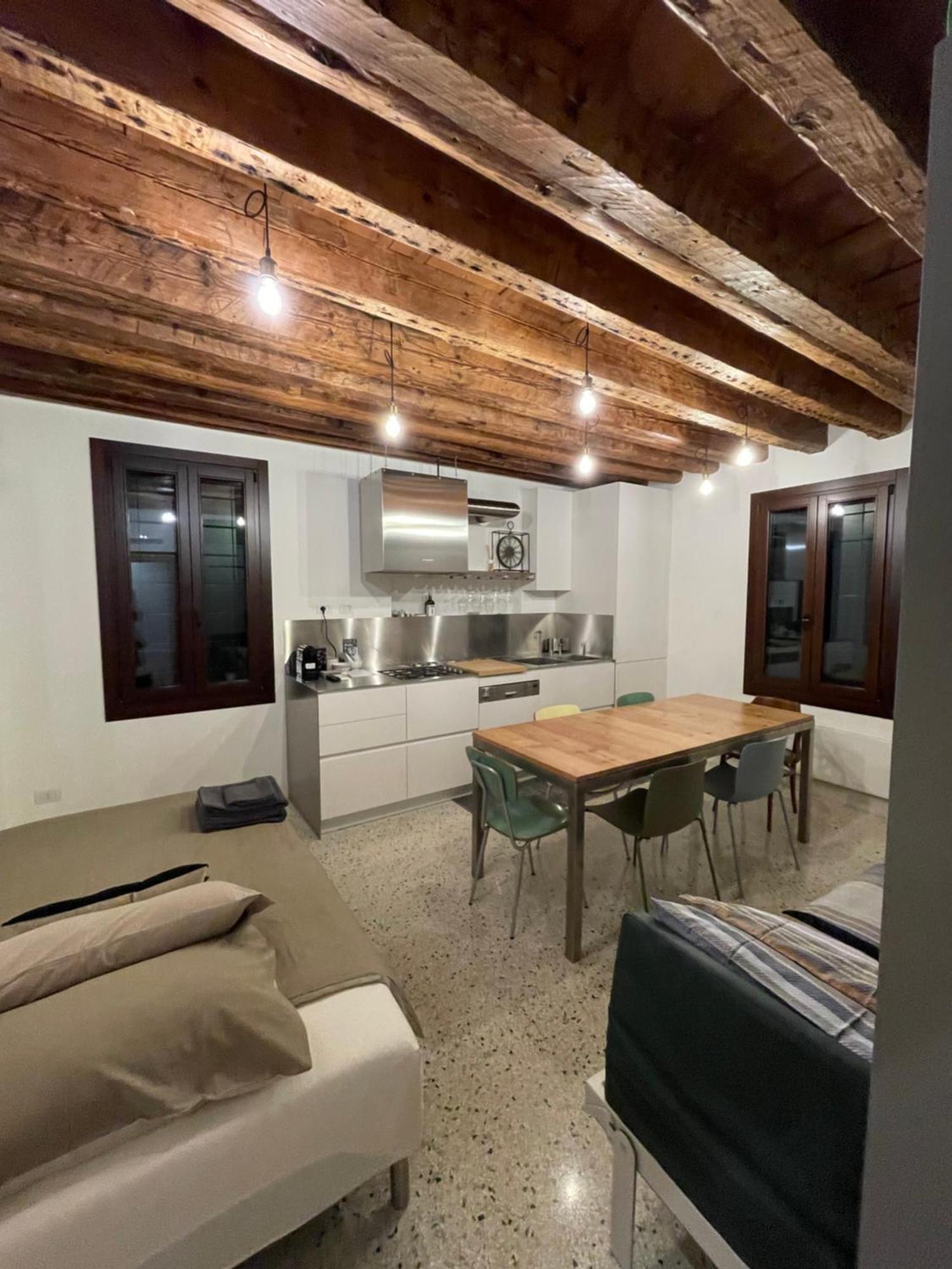 Remer Suites Venecia Habitación foto